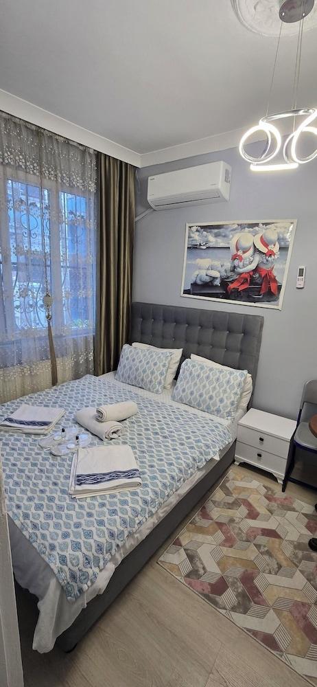 Taksim Millennium Suites Room Type - Standard Apartment, 1 Queen Bed