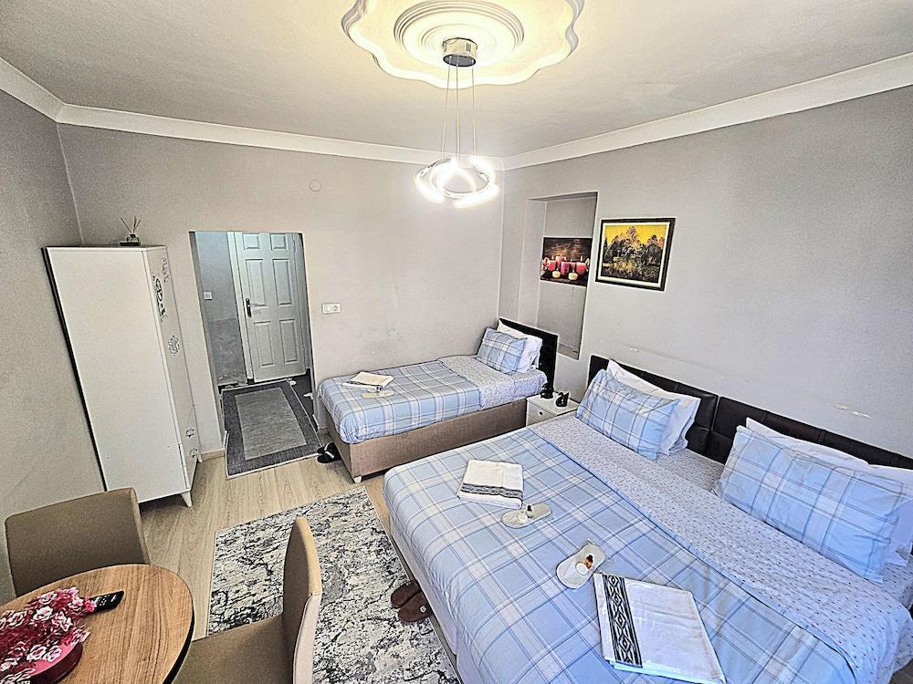 Taksim Millennium Suites Room Type - Deluxe Triple Room, Balcony Taksim Millennium Suites Room Type - Deluxe Triple Room, Balcony