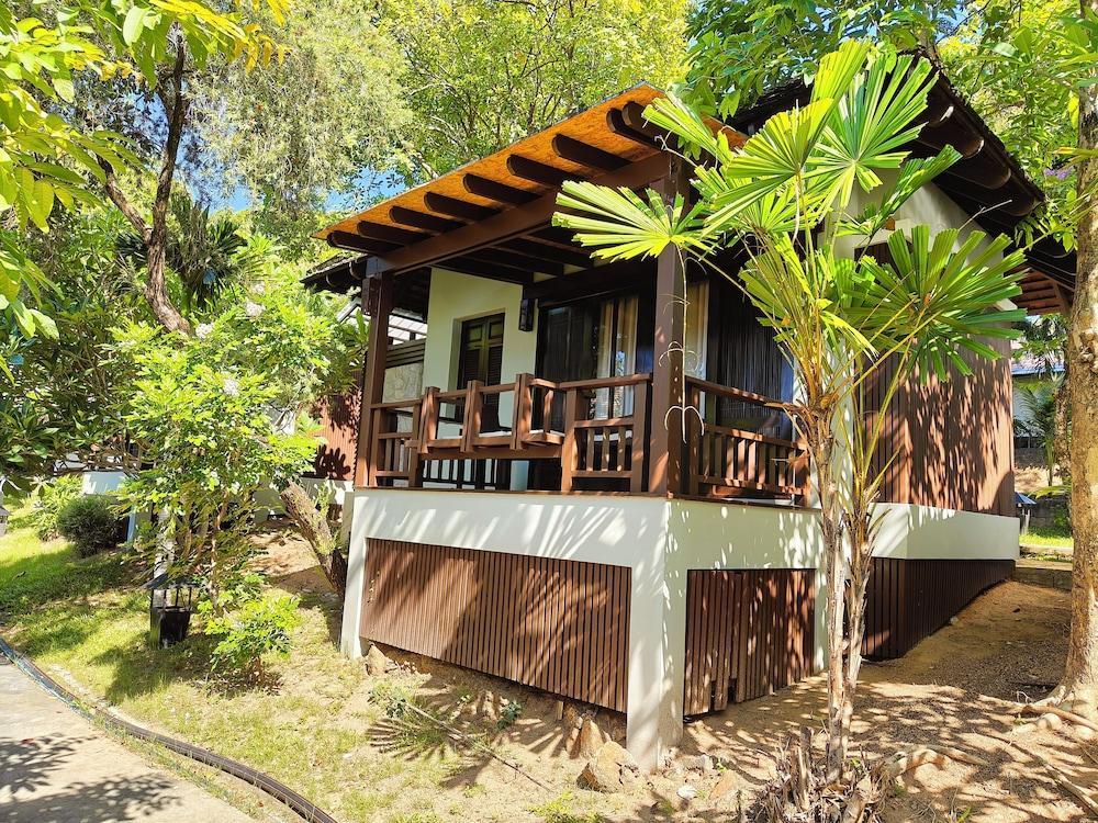 Bhundhari Villas Room Type - Deluxe Villa