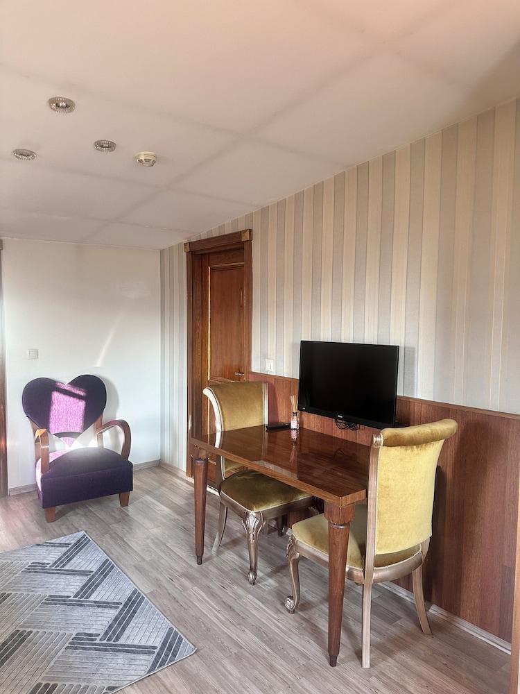 Magnolia suites taksim - Tap to explore photos