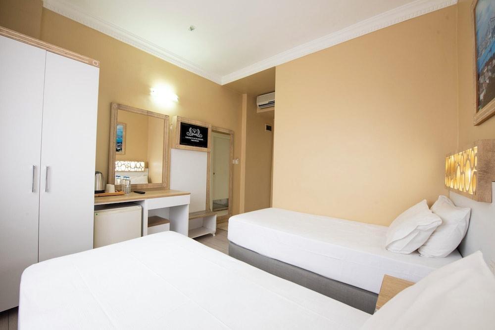 GRAND VATAN HOTEL Room Type - Standard Twin Room