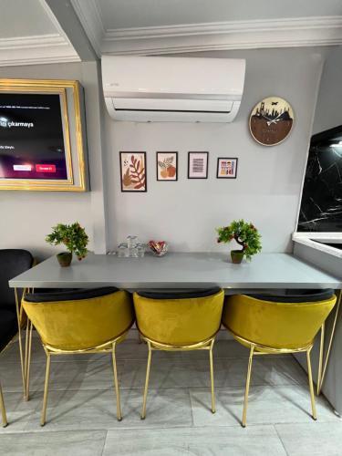 Taksim Larissa Residence Room Type - Family Suite with Balcony