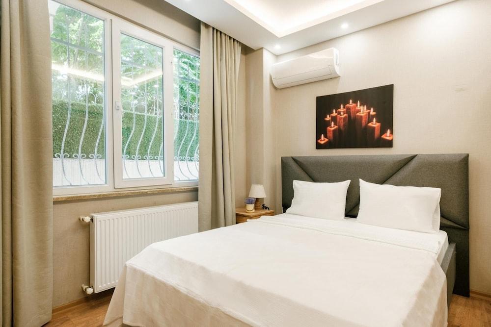 Compact Flat 8 min to Torium Mall in Beylikduzu