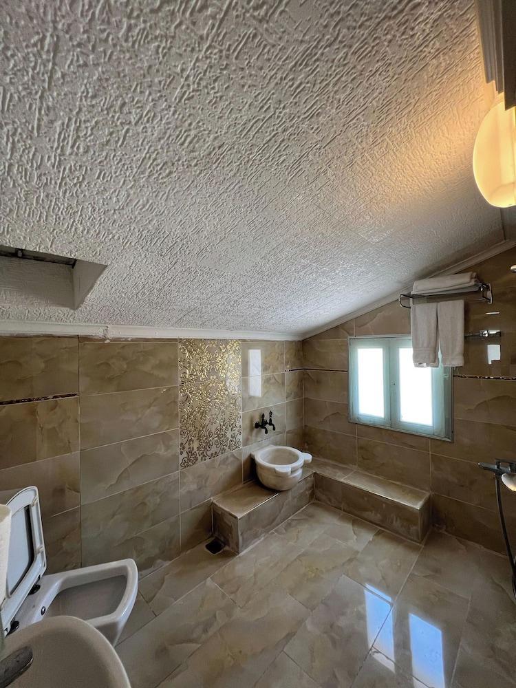 Mihri Hatun Suit Otel - Tap to explore photos