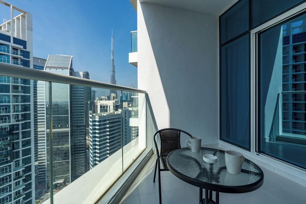 Mystic - Damac Maison Prive Tower A Room Type - Executive Studio