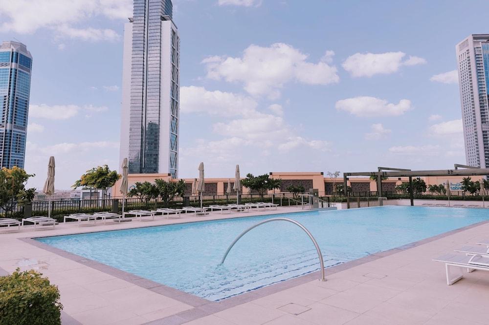 Exclusive 2BR Downtown Apt w Burj Khalifa Views - Tap to explore photos