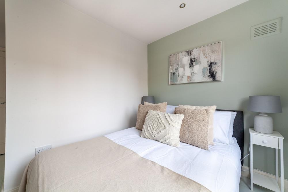The Westbourne Park Collection - Tap to explore photos