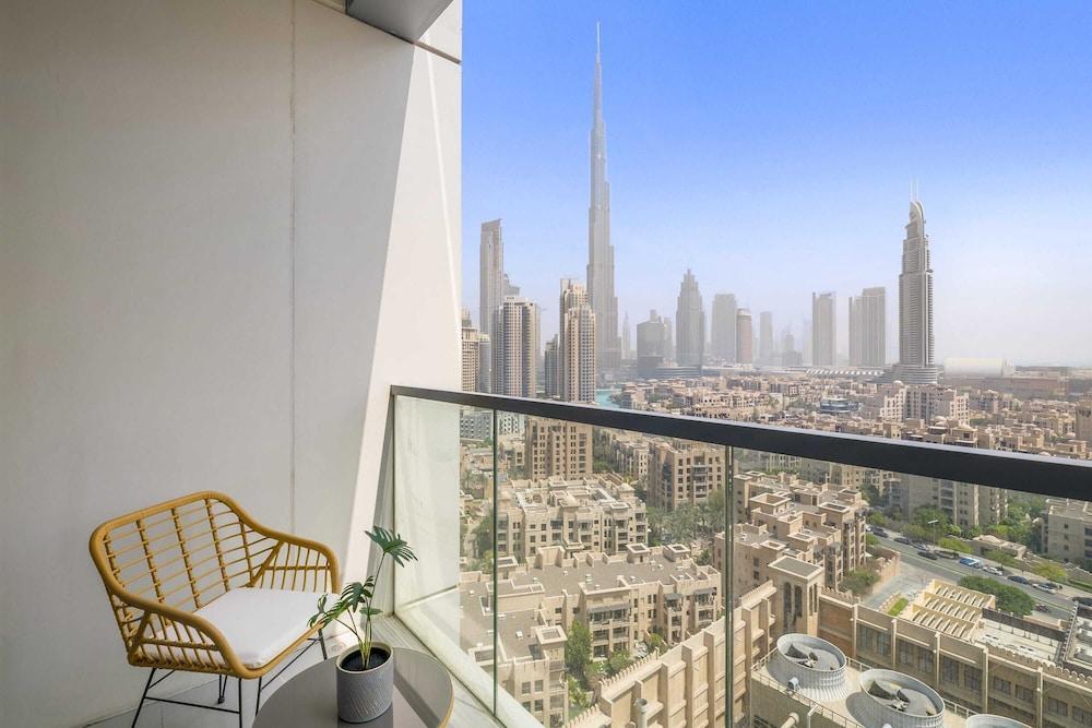 Silkhaus Burj Khalifa View 1bdr With Pool and Gym