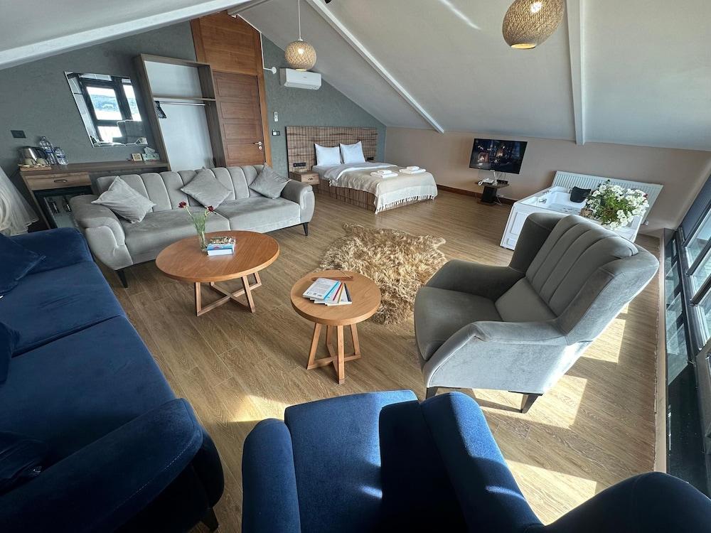 Marina Fener Room Type - Elite Studio Suite, Bay View, Overwater Marina Fener Room Type - Elite Studio Suite, Bay View, Overwater