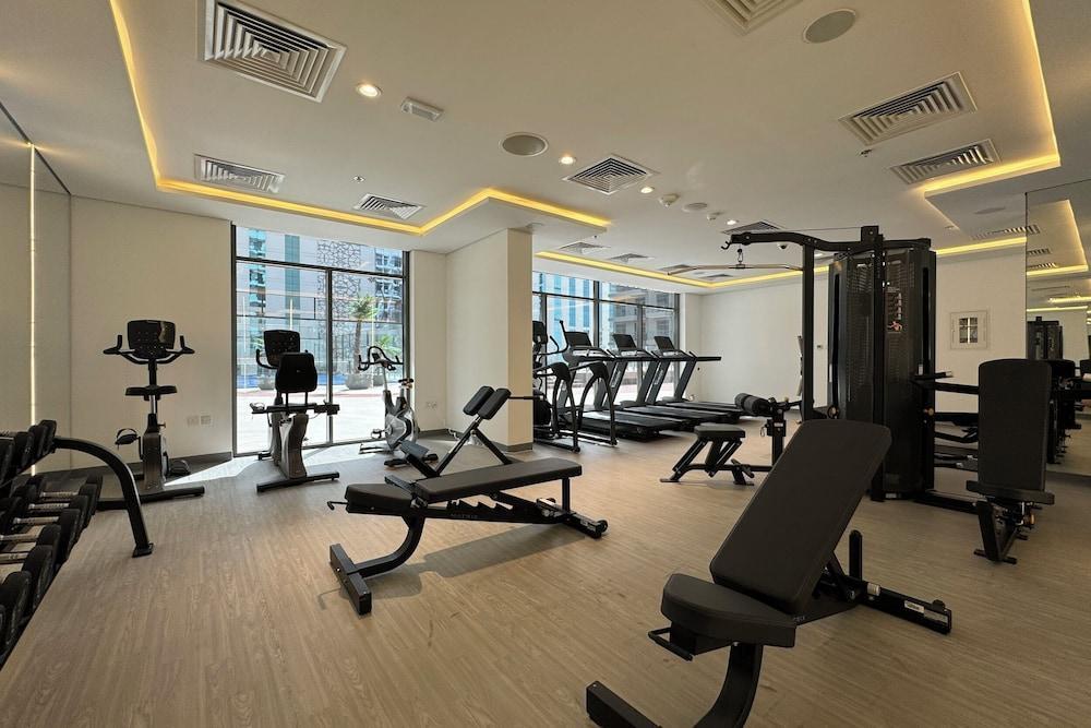 Shining studio in Laya Heights - Tap to explore photos