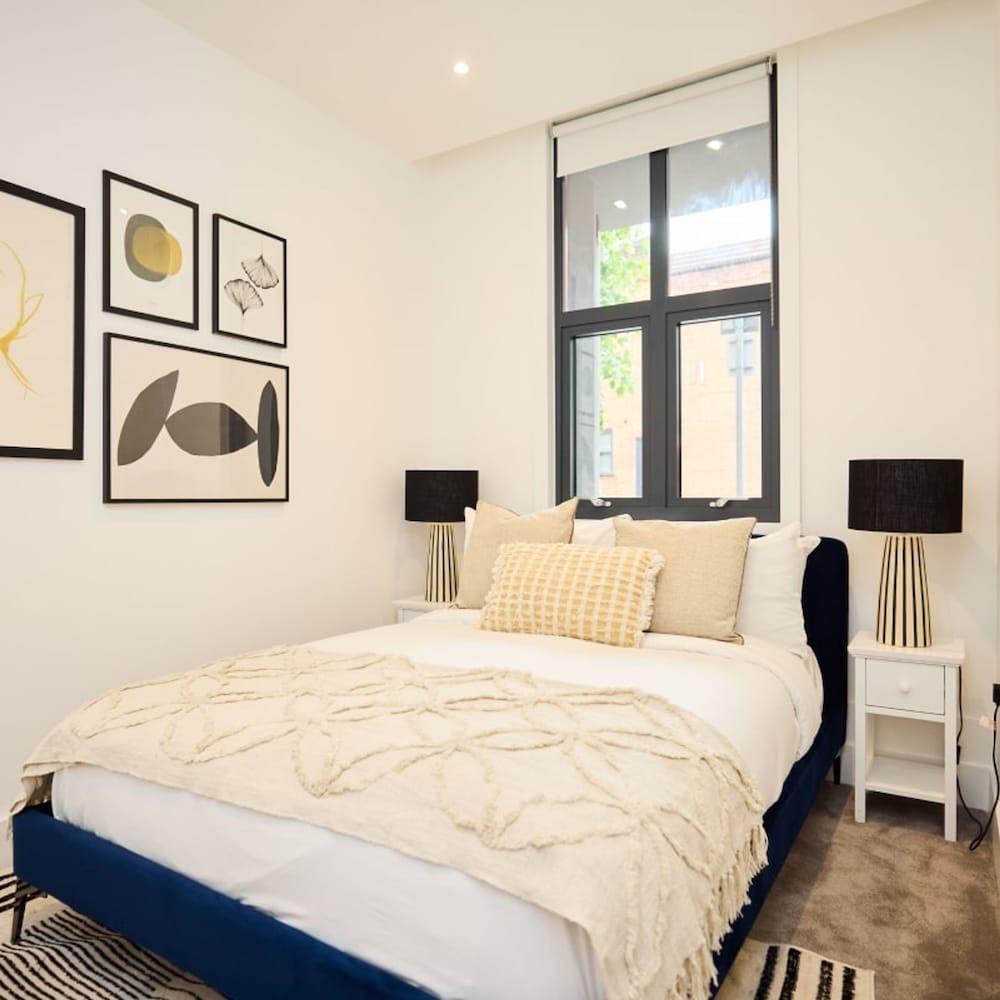 The Mitcham Wonder - Stylish 2bdr Flat