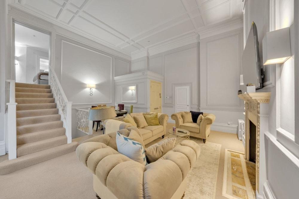 The Knightsbridge Residences - Tap to explore photos