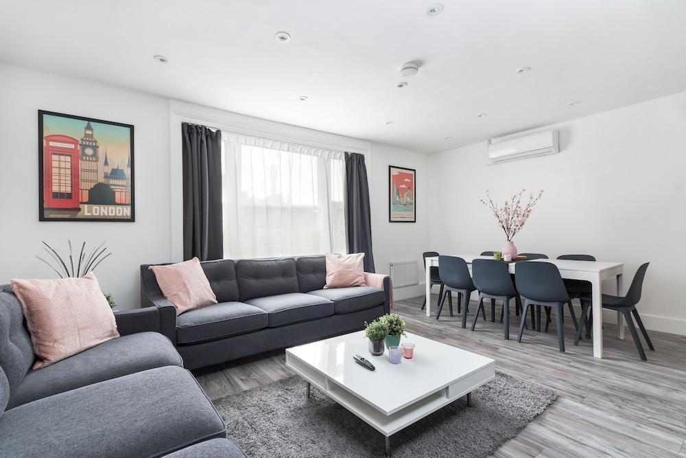 Luxury 3 Bed Apartment in Central London
