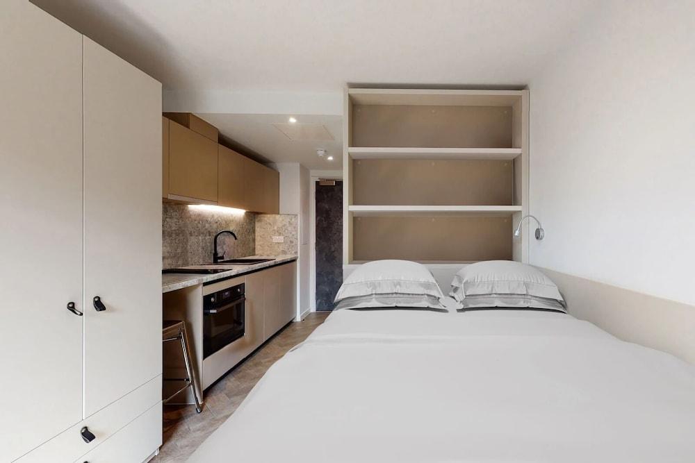 Chapter Westminster - Campus Accommodation Room Type - Standard Studio