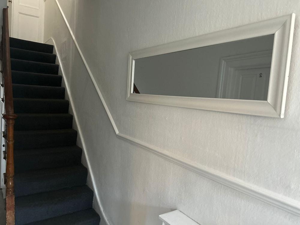 Balham Double Deluxe Room 1