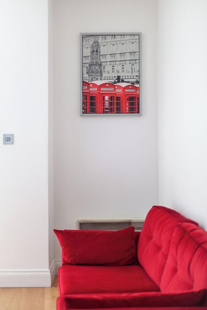 Spacious Retreat 2bed in Camden Town - Tap to explore photos