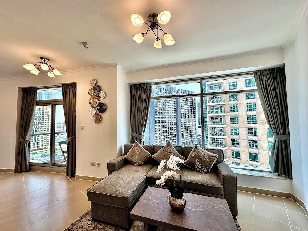 Lux BnB Burj Views - Tap to explore photos