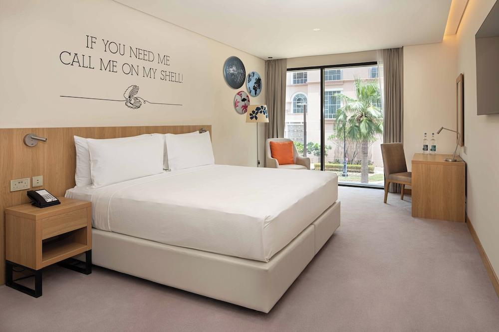 Rove JBR Room Type - Rover Room with Terrace Rove JBR Room Type - Rover Room with Terrace