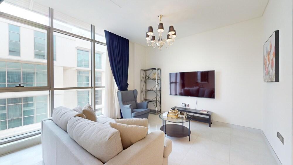 Al Meydan - Polo Residence C3 301 - Tap to explore photos