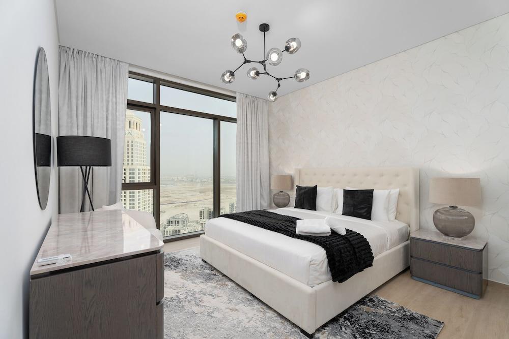 Nasma Holiday Homes - Palace Residences - Tap to explore photos