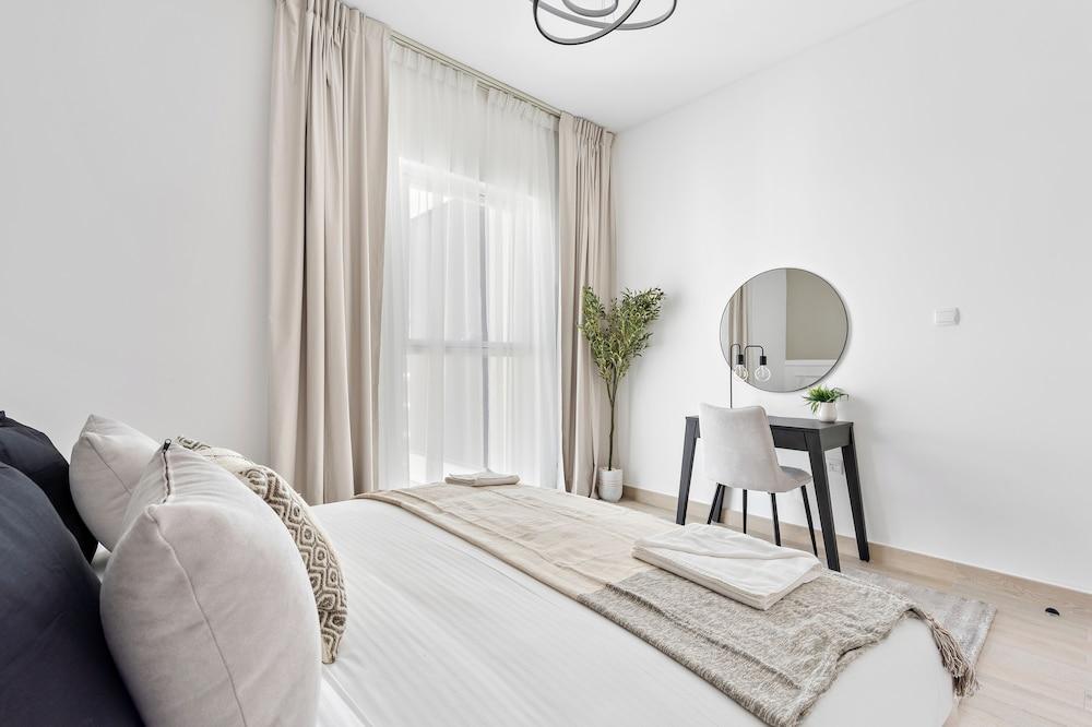 Silkhaus Waters Edge Tower - Yas Island Room Type - Comfort Apartment