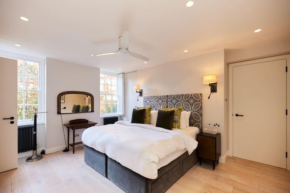 The Chelsea Haven - Glamorous 1bdr Flat - Tap to explore photos