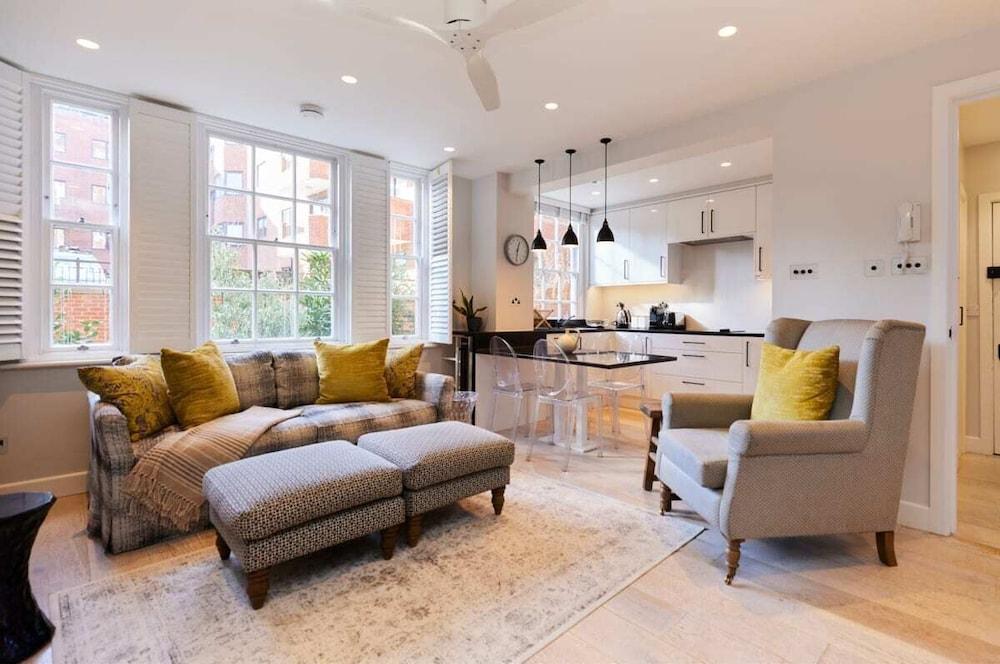 The Chelsea Haven - Glamorous 1bdr Flat - Tap to explore photos