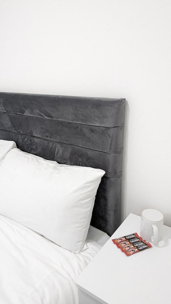 Cosy Rooms