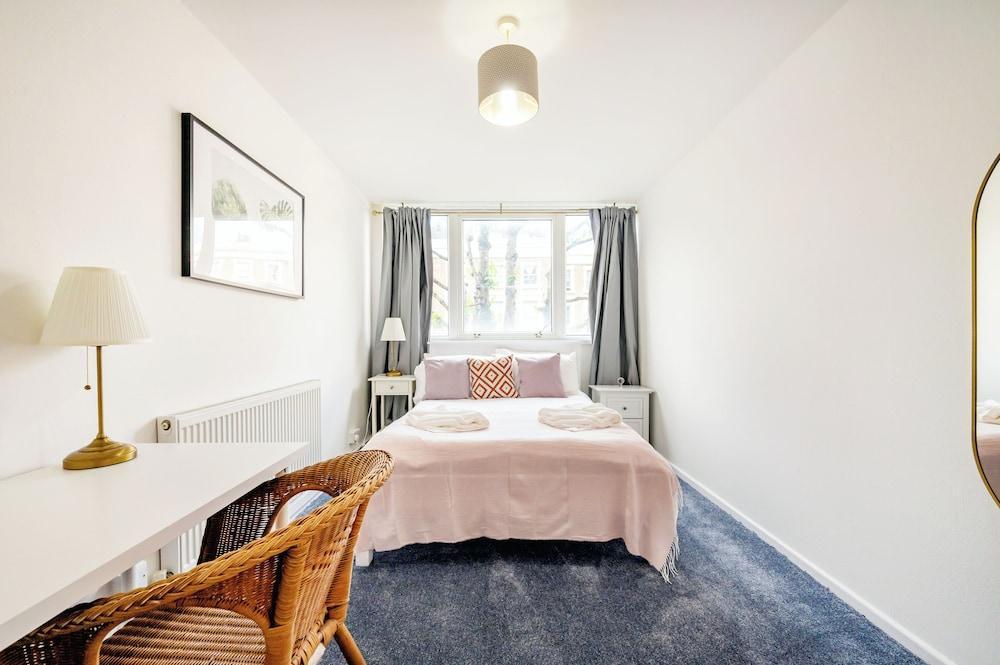 Nice 3 Bed Flat near Paddington