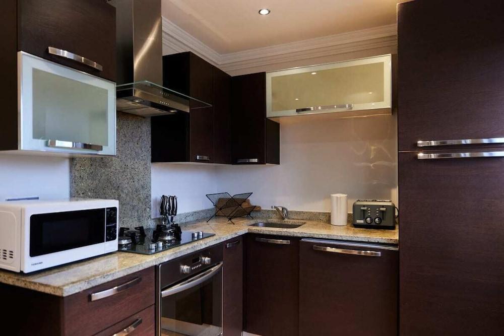 The London Cradle - Spacious 1bdr Flat - Tap to explore photos