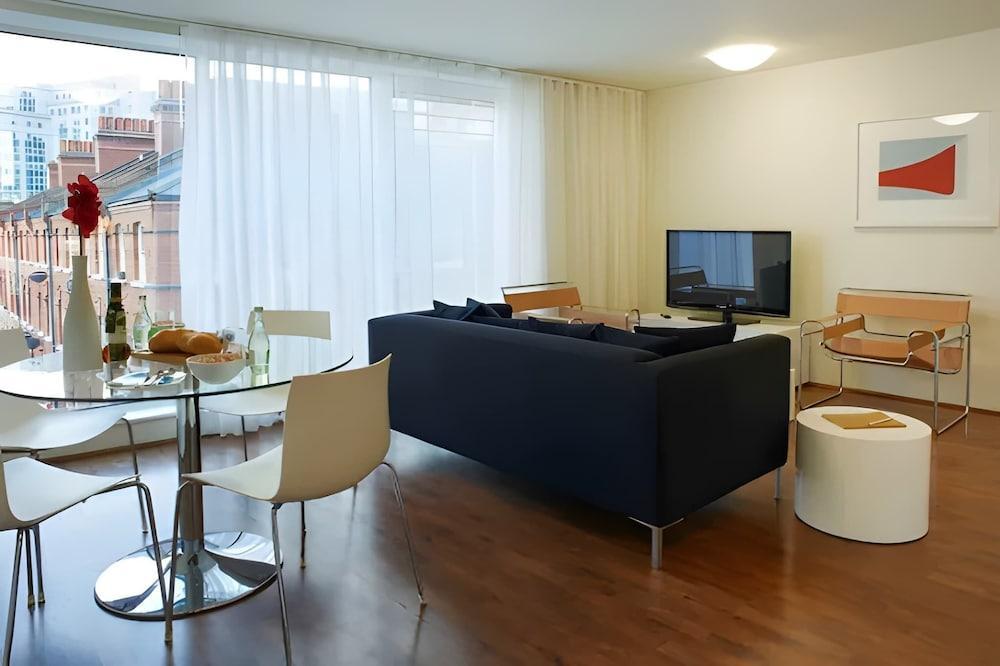 Chapter Spitalfields - Campus Accommodation - Tap to explore photos