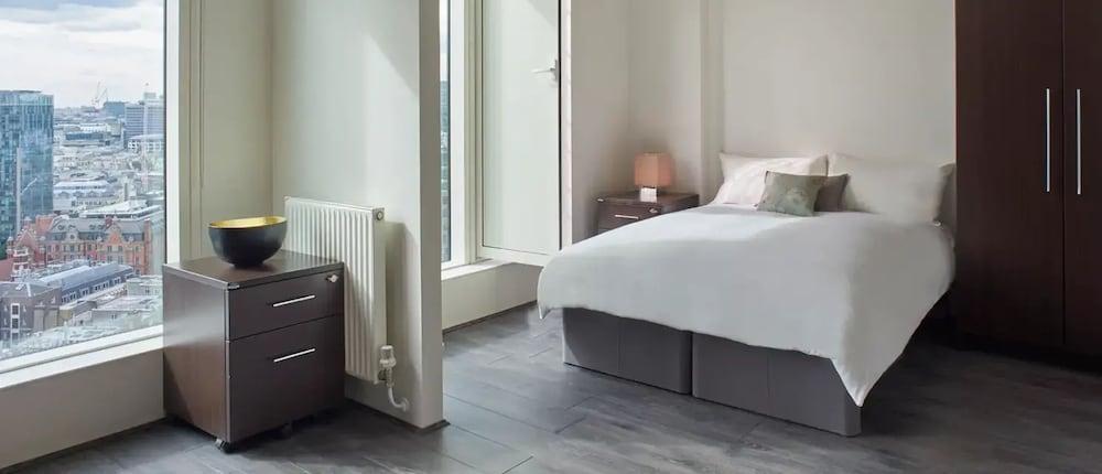 Chapter Spitalfields - Campus Accommodation - Tap to explore photos