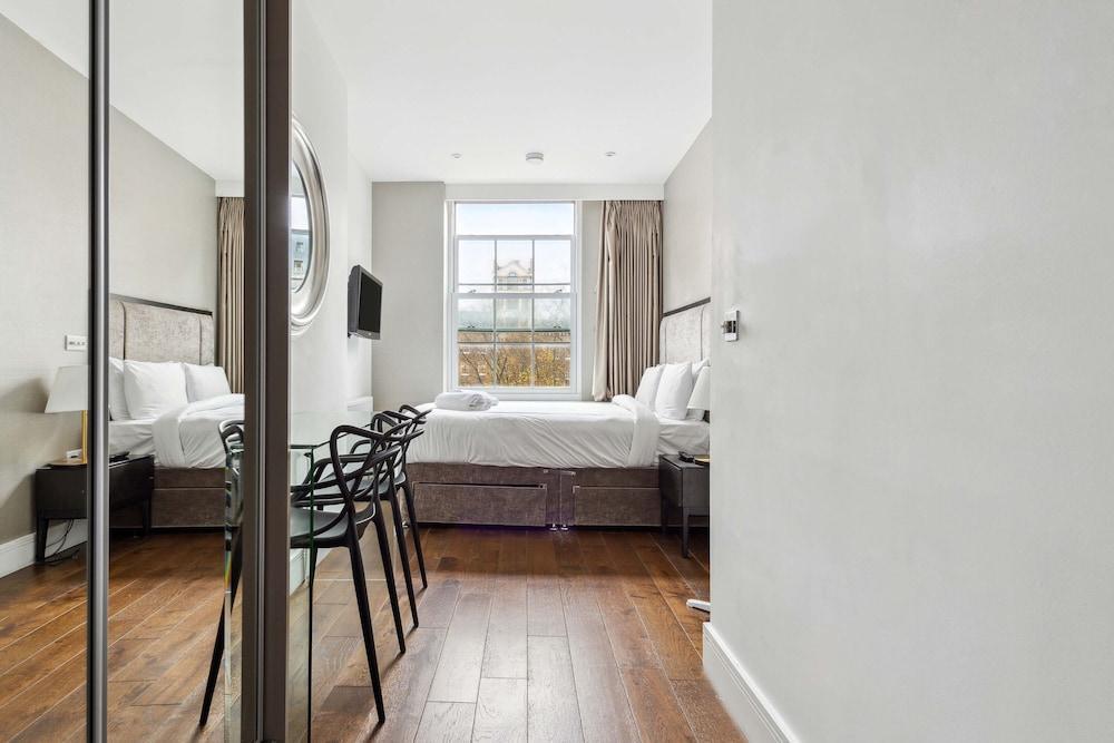 Golden Square Soho Room Type - Classic Studio