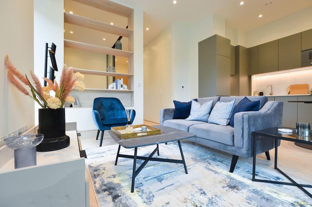 Haverstock Hill Serviced Apartments by Concept Apartments - Tap to explore photos