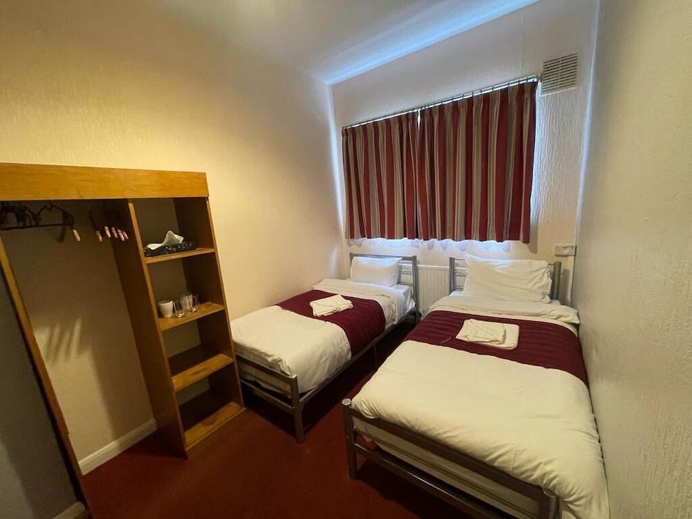 St Nicholas Hotel Kenton Room Type - Twin Room