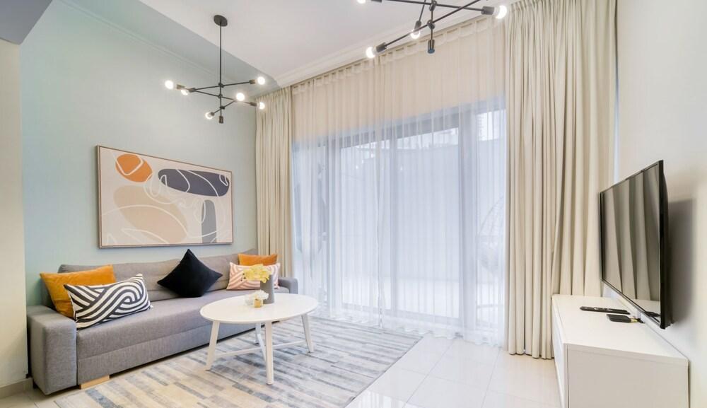 Contemporary One Bedroom with Chic Design - Tap to explore photos