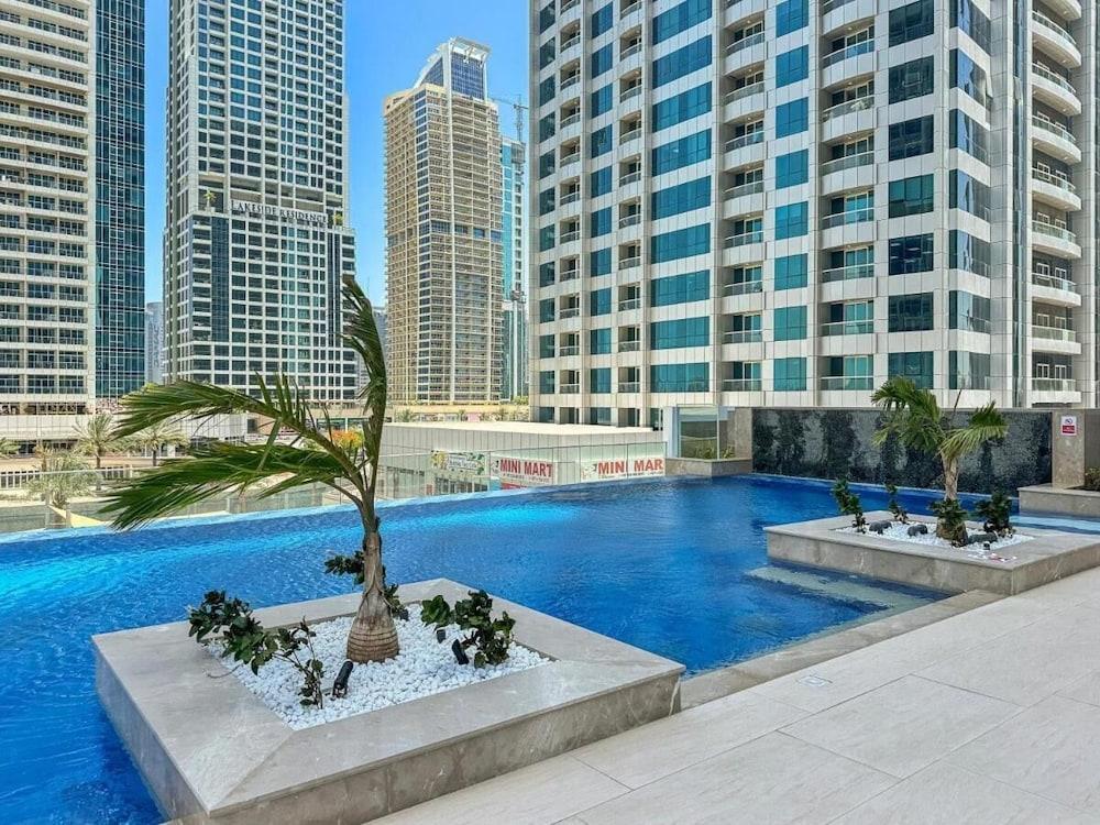 Primestay - ME DO RE Residences - JLT - Tap to explore photos
