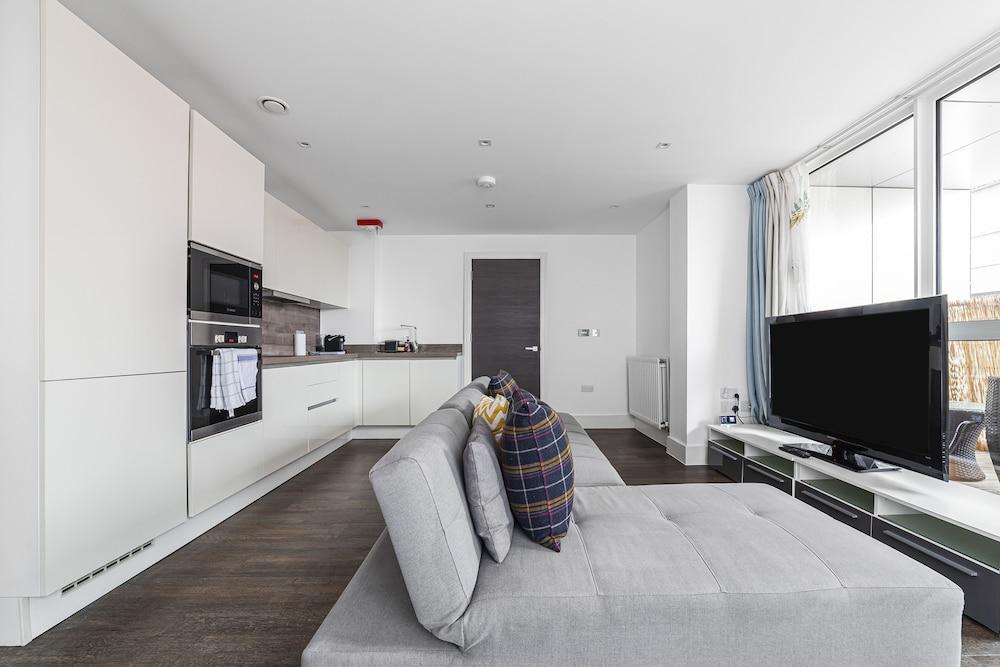 Charming 1Bedroom in the Heart of London - Tap to explore photos