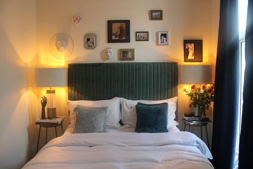 London Gem - Chic Apartment Retreat