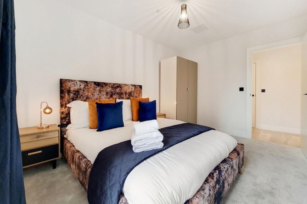 Deluxe Wembley Harrow Apartment
