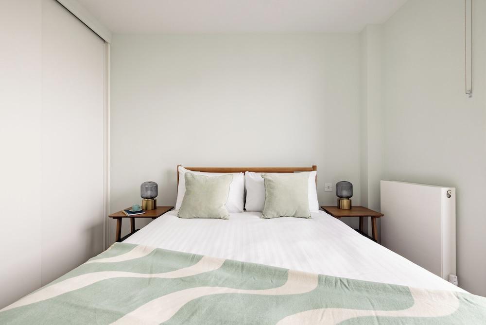 Croydon by Charles Hope Room Type - Executive Two Bedroom Apartment