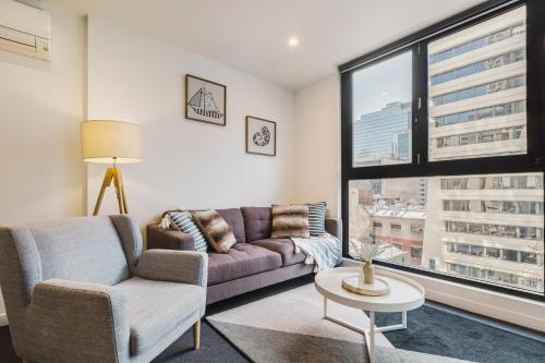 CBD Oasis Free Parking WiFi Theatre Chntwn Trams - Tap to explore photos