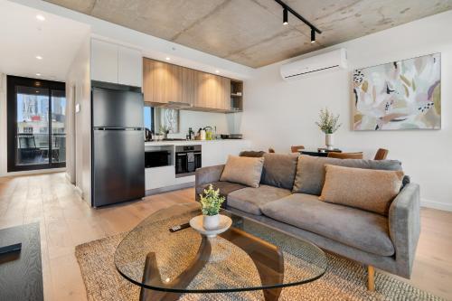 Stay in Luxury at Stature - Sleeps 4 - Tap to explore photos