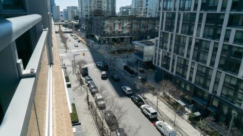 Beautiful and Central 3 Bedroom Condo