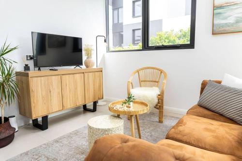 Perfect Stay Rosebery I Zetland WI-Fi Netflix Gym Pool - Tap to explore photos