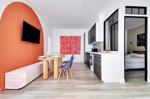 Charming garden flat - 2BD4P - 17th arrd