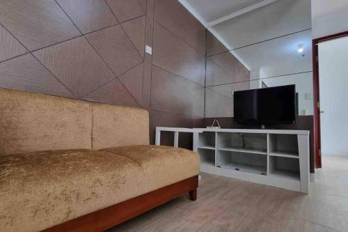 City Central Sudirman Modern Homey Comfy 3BR - Tap to explore photos