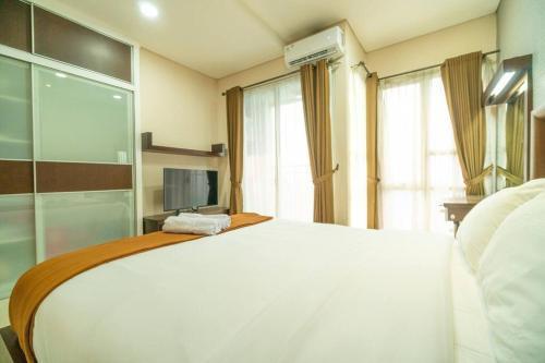 Charming & lovely 1BR Near GI Mall Thamrin, SCBD - Tap to explore photos