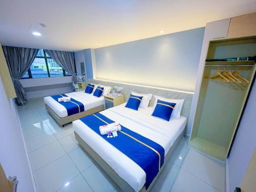 StarQ Hotel Bukit Bintang - Tap to explore photos