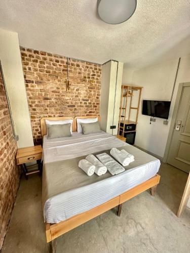 Elegance House Hotel Room Type - Deluxe Double Room